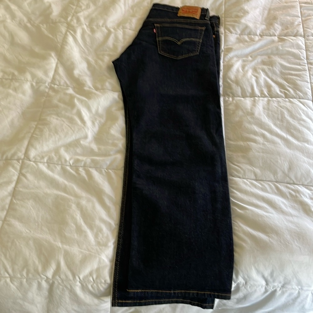 Men’s Levi’s 569 jeans